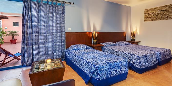 Hotel La Madrague Dakar Esterno foto